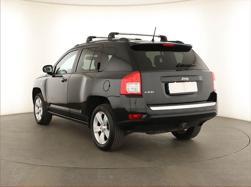 Jeep Compass (2011) 2.2 CRD, 4X4, Tempomat - fotka 4 z 14