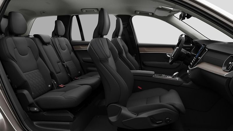Volvo XC90 (2026) B5 AWD PLUS DARK+4 ROKY ZÁRUKA - fotka 9 z 13