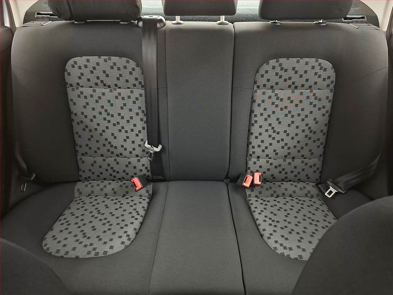 Škoda Fabia (2007) 1.2 12V, nová STK, Klima - fotka 10 z 13