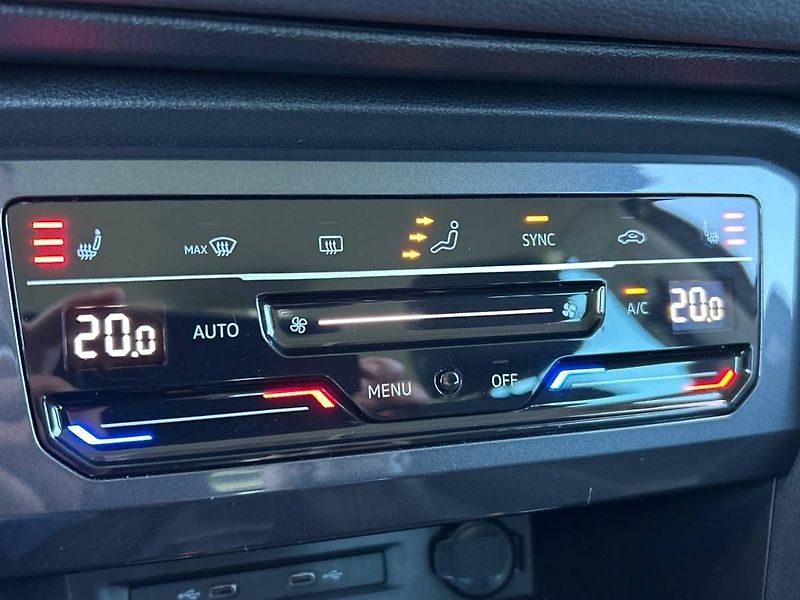Volkswagen Tiguan (2020) 1.5 TSI Life - fotka 25 z 31