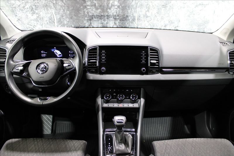 Škoda Karoq 2,0 TDI DSG style 1.maj, CZ - fotka 29 z 33