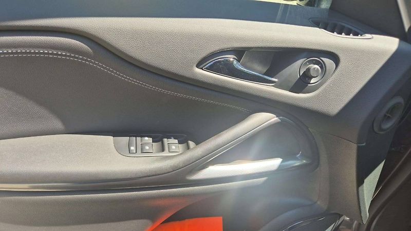 Opel Zafira Tourer Cosmo 2.0CDTI 121kW MT6 - fotka 22 z 42