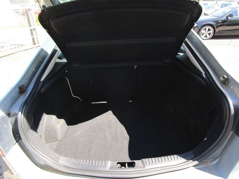 Ford Mondeo 1,8TDCI-92KW-NOVÁ STK - fotka 11 z 27