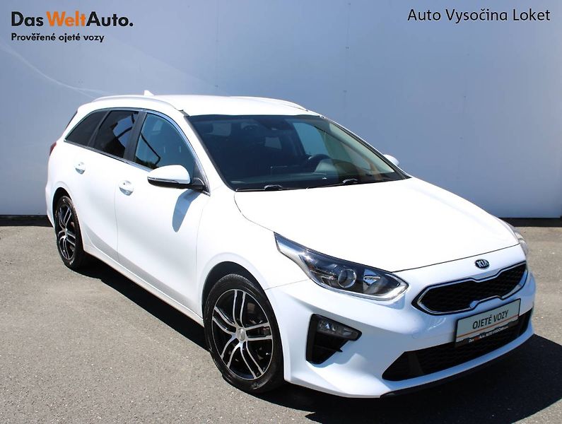 Kia Ceed (2018) 1.4 T-GDI 103kW manuál - fotka 12 z 32