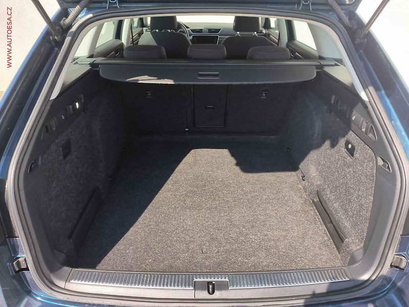 Škoda Superb (2020) 2.0TDi, Style, DSG, LED, TZ - fotka 7 z 22