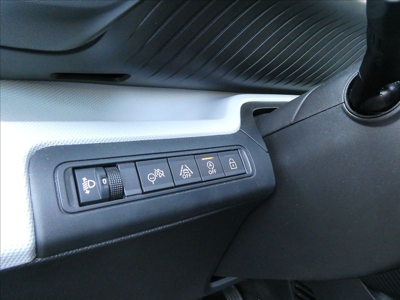 Citroën C3 Aircross 1,2 Turbo 100ps YOU,2 x pneu - fotka 33 z 41