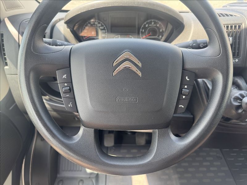 Citroën Jumper 2,0 96kW 9 MÍST DPH NAVI TAŽNÉ - fotka 21 z 31
