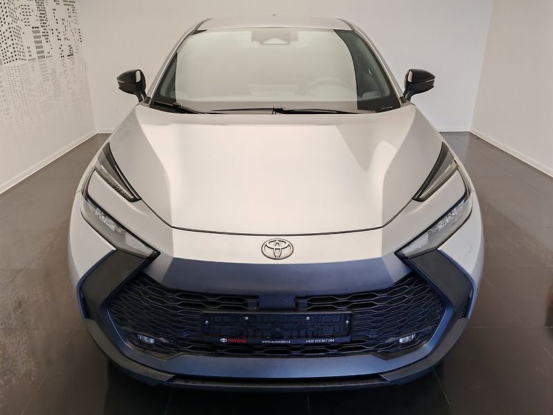 Toyota C-HR 2.0 Hybrid E-CVT Style - fotka 2 z 39