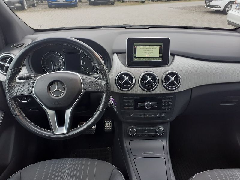 Mercedes-Benz Třídy B (2014) 180 1.5 CDi  AUTOMAT - fotka 7 z 38