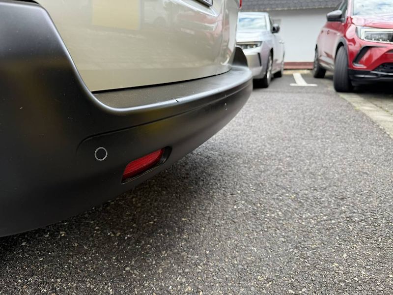 Opel Vivaro L1H1 (M) Panel Van 2.0L MT6 (1 - fotka 20 z 23