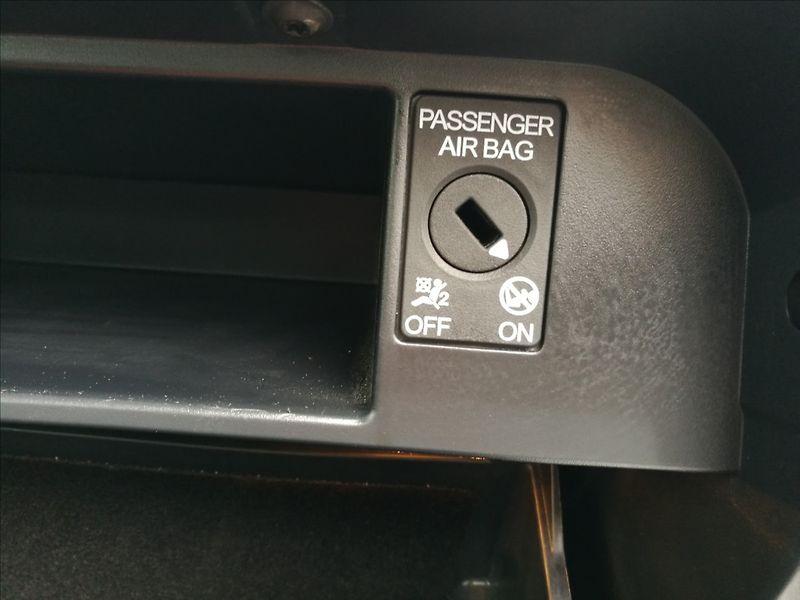 Škoda Octavia 1,6 TDI kombi - fotka 12 z 19