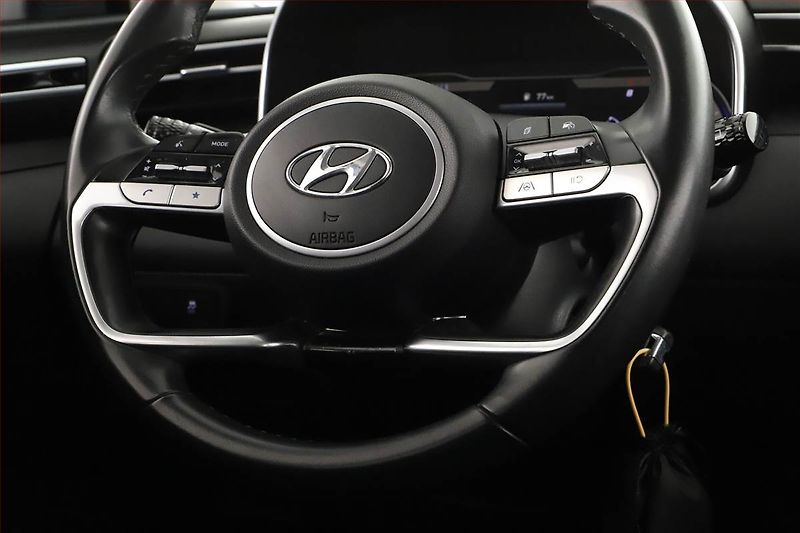 Hyundai Tucson (2021) 1.6 T-GDI - fotka 8 z 13