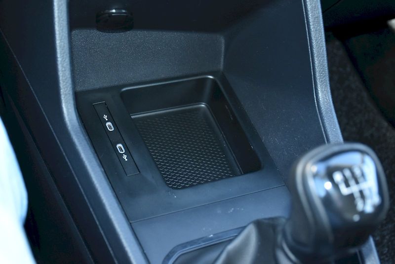 Volkswagen Caddy (2022) 2.0 TDI 90kW - fotka 24 z 34