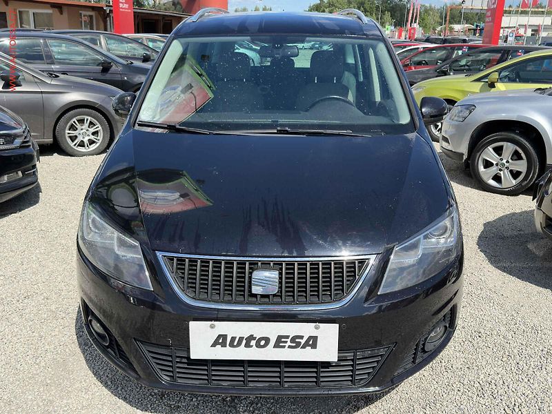 Seat Alhambra (2014) 2.0TDi, DSG, navi, bixen - fotka 2 z 19