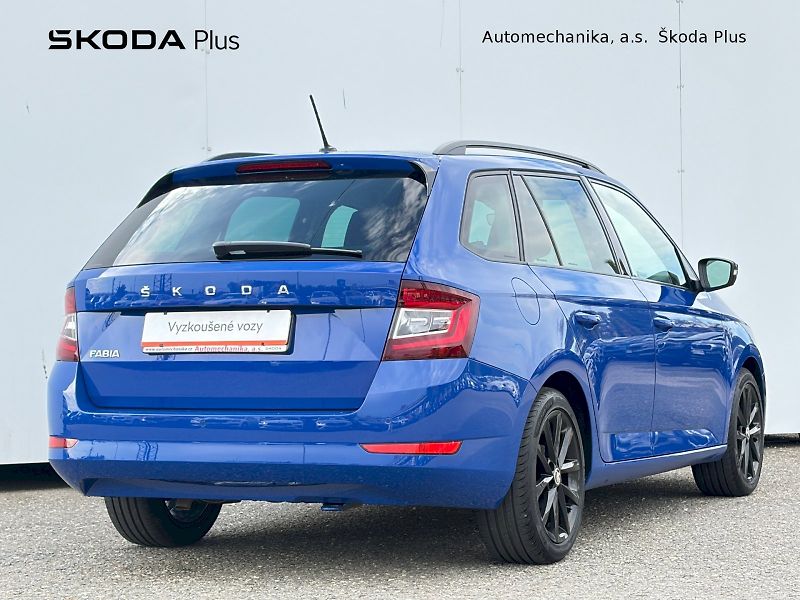 Škoda Fabia (2022) Combi 1.0 TSI / 70kW / BLACK T - fotka 2 z 30