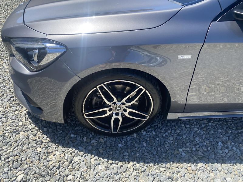 Mercedes-Benz CLA 220D 170PS AMG SB COMBI MB TOP - fotka 17 z 159