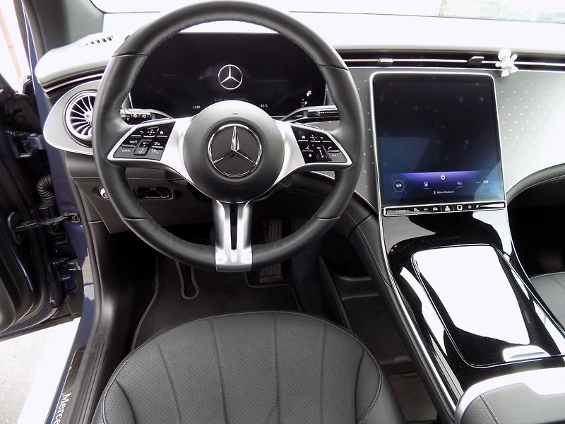 Mercedes-Benz EQE (2023) 350+/Performance-LED/PANO/DPH/ - fotka 20 z 50