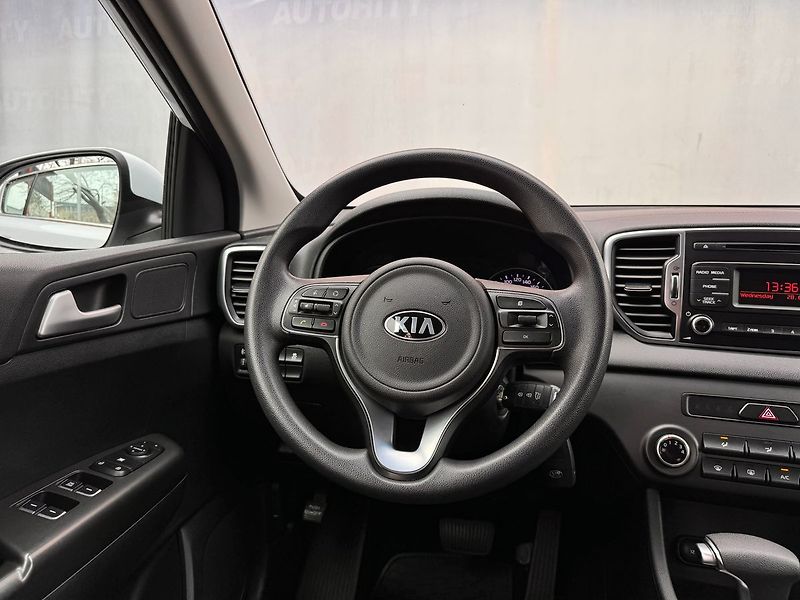 Kia Sportage 1.7 CRDi Automat, ČR - fotka 15 z 23