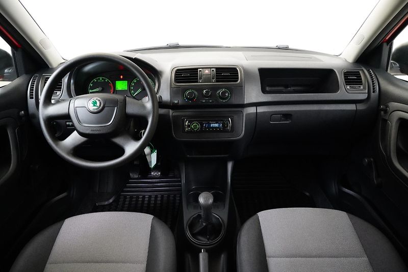 Škoda Fabia - fotka 5 z 22