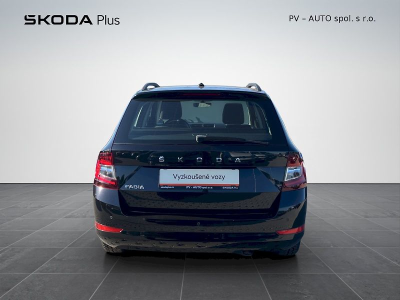 Škoda Fabia (2021) 1.0 TSI 70kW Style Plus combi - fotka 27 z 30