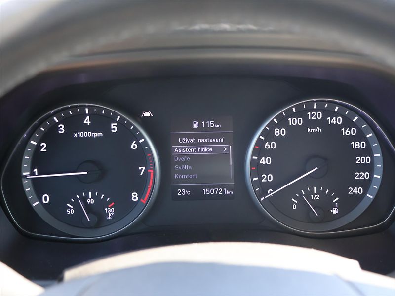 Hyundai i30 1,0 T-GDI 88kW Smart 1.Maj DPH - fotka 17 z 30
