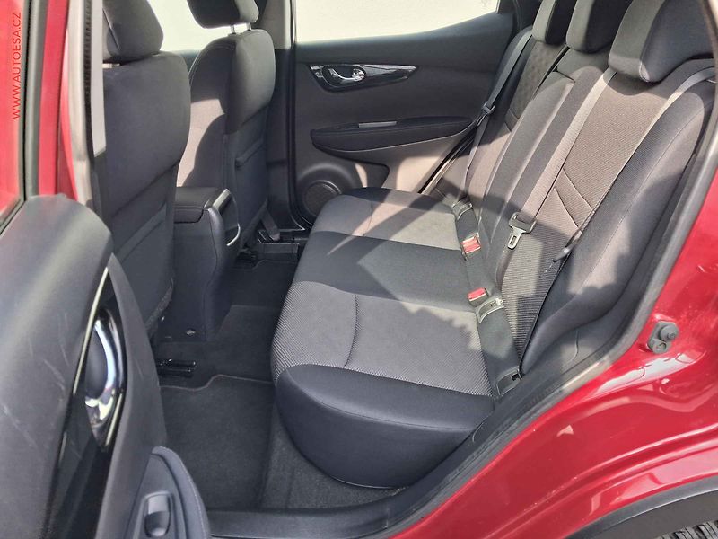Nissan Qashqai (2015) 1.2DIG-T, 2.maj,ČR, Acenta - fotka 10 z 18