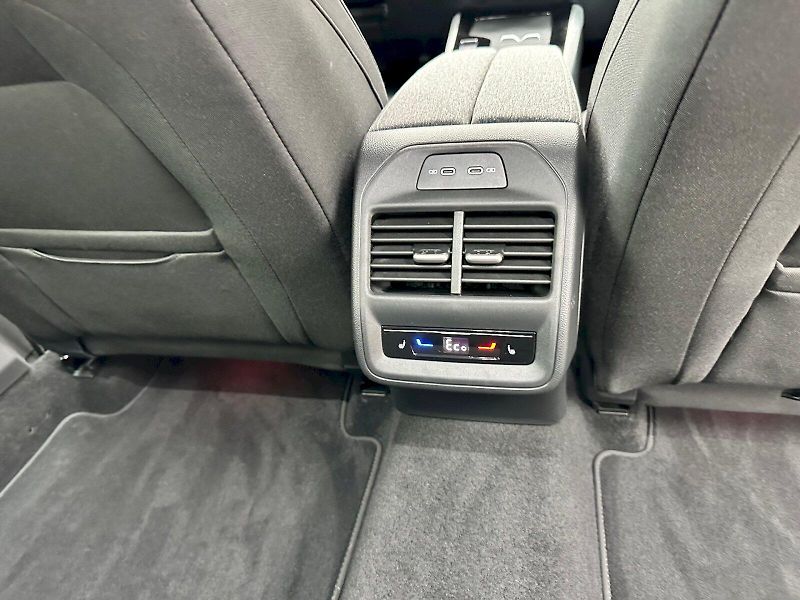 Škoda Superb (2024) iV 1.5 TSI 110kW ACT Selection - fotka 24 z 28