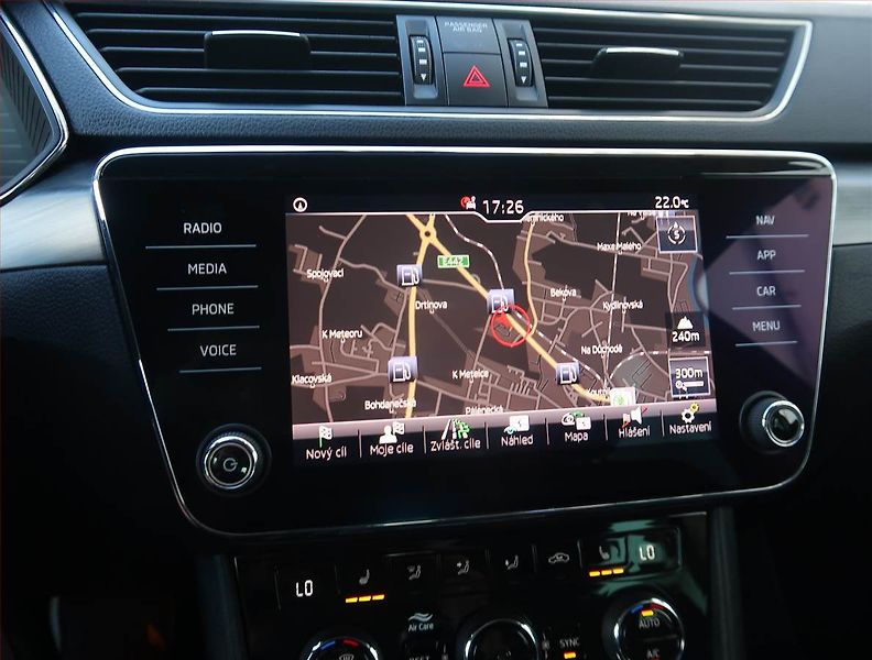 Škoda Superb (2019) Style 2.0 TDI, Serv.kniha - fotka 13 z 26