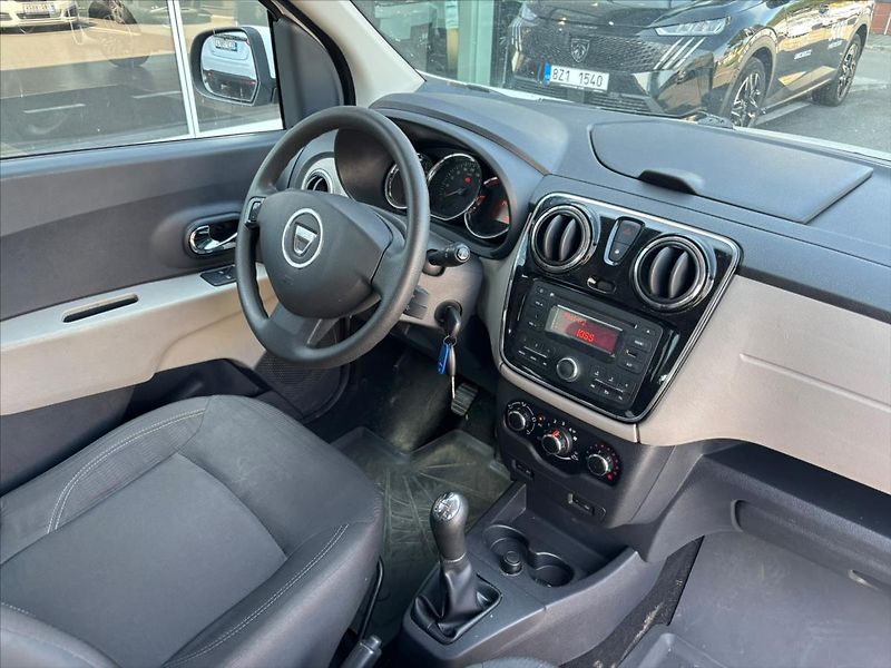 Dacia Lodgy 1,2 TCe - fotka 16 z 22