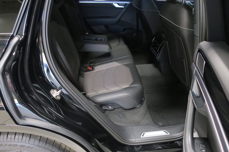 Volkswagen Touareg (2026) NEW Final Edition R Line 210kW - fotka 41 z 50