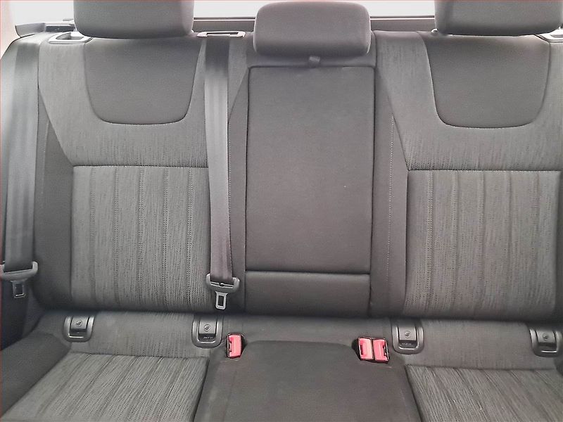 Škoda Octavia (2019) Style 1.6 TDI, Serv.kniha - fotka 10 z 16