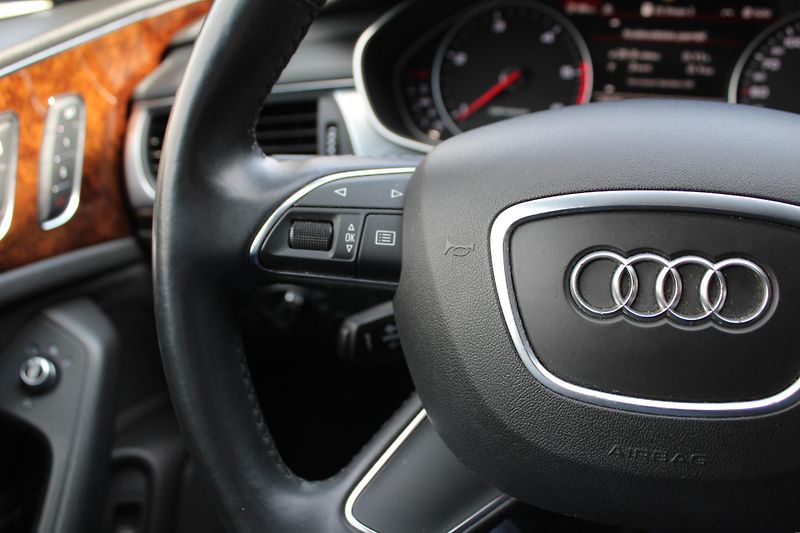 Audi A6 Allroad Quattro  - fotka 16 z 26