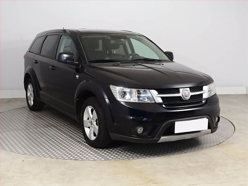 Fiat Freemont (2011) 2.0 MultiJet, 7 míst, Tempomat - fotka 1 z 16
