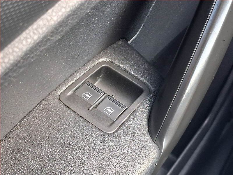 Volkswagen Caddy (2019) 2.0 TDI, ČR, DPH - fotka 15 z 17