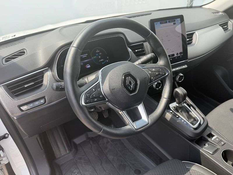 Renault Arkana (2022) 1.6 E-Tech 105 kW Intense - fotka 8 z 26