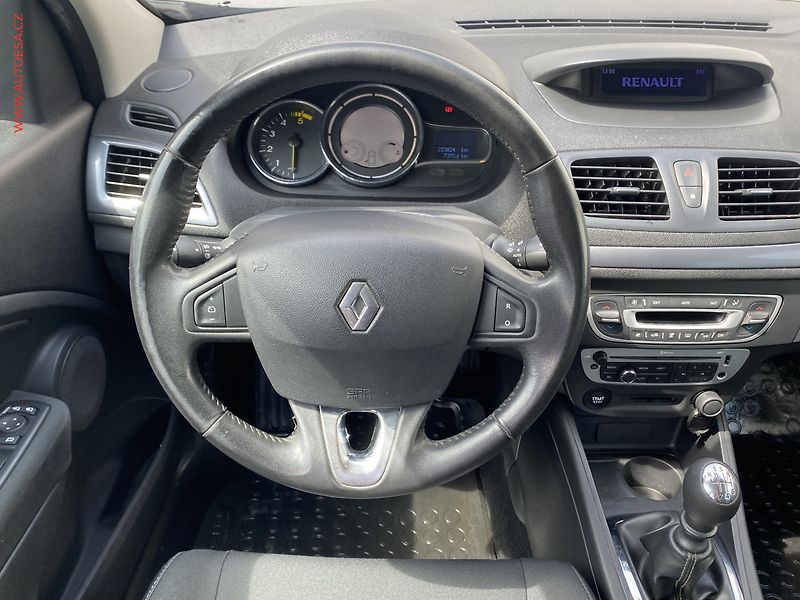 Renault Mégane (2016) 1.5 dCi, ČR, Limited - fotka 11 z 13