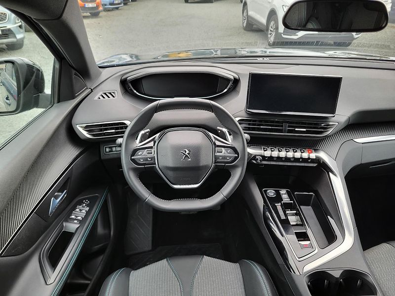 Peugeot 5008 1.5 BlueHDi 130 automat 7-míst - fotka 9 z 46
