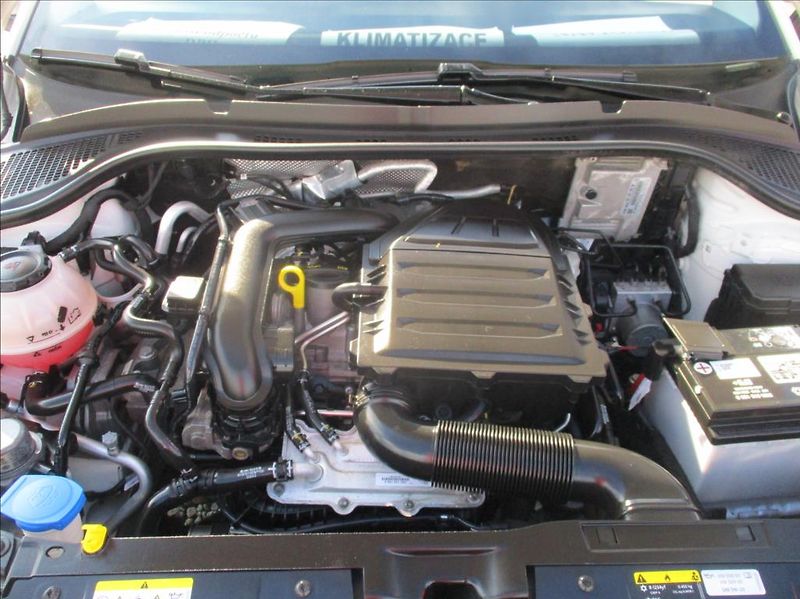 Škoda Fabia 1,0 TSI,klima,servis,DPH,CZ, - fotka 35 z 39