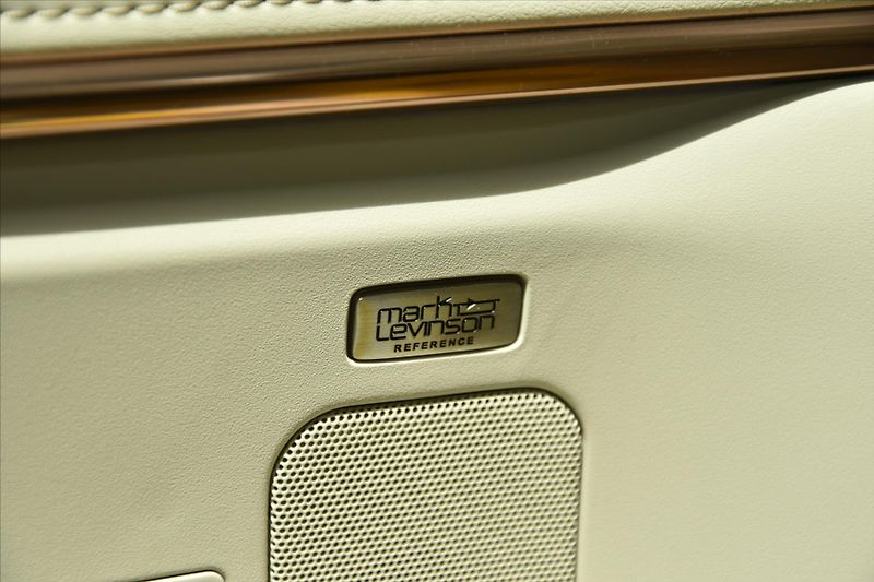 Lexus LM 350h  2.5 HEV LUXURY 7 MÍST ČR - fotka 30 z 39