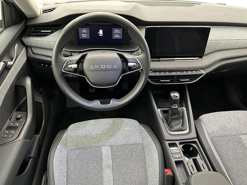 Škoda Octavia 1.5 TSI Top selection - fotka 5 z 26