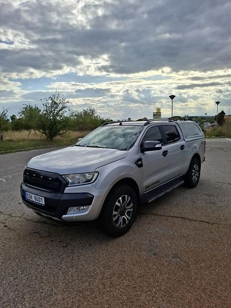 Ford Ranger (2017) Wildtrak 3,2 po servisu - fotka 1 z 32