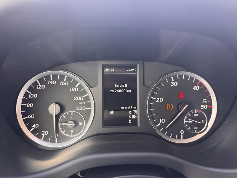 Mercedes-Benz Vito (2015) Tourer 116 CDI XL/AUT./9 míst - fotka 19 z 27