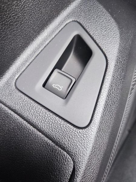 Volkswagen Touareg (2024) - fotka 39 z 44
