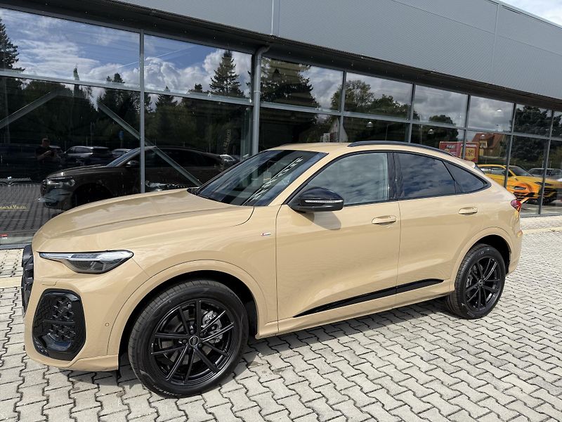 Audi Q5 (2026) SB TDI 150kW 4X4 S-LINE R20 3D - fotka 3 z 62