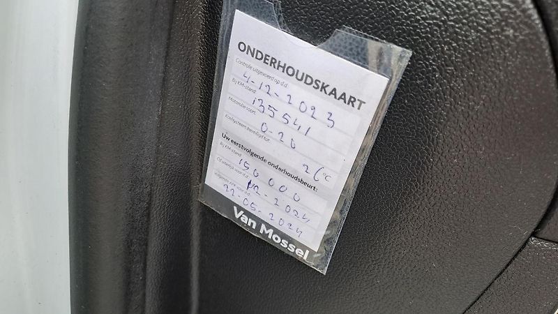Ford Focus 1.5 TDCI Business NAVI - fotka 21 z 32