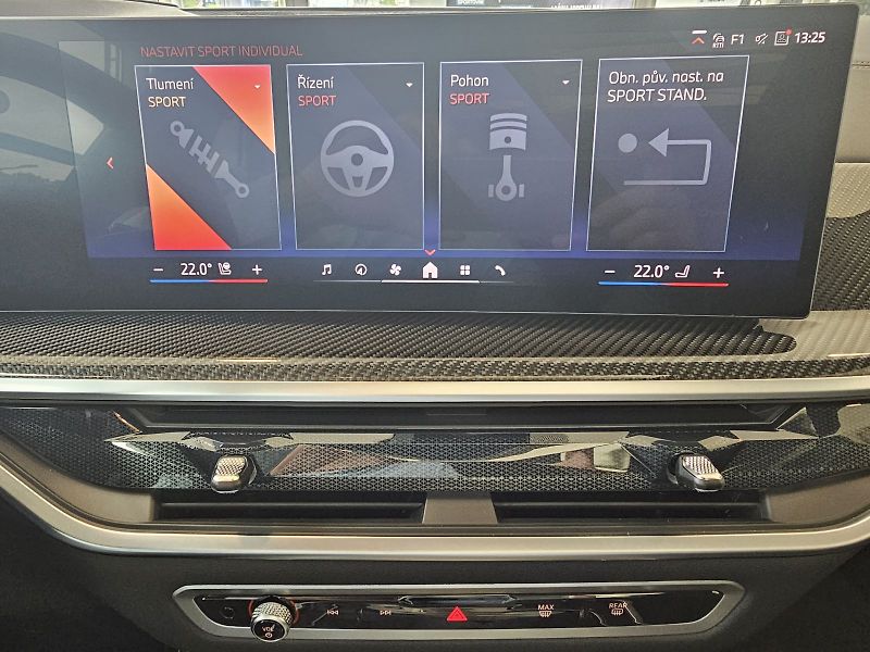 BMW X5 xDrive30d - fotka 33 z 38