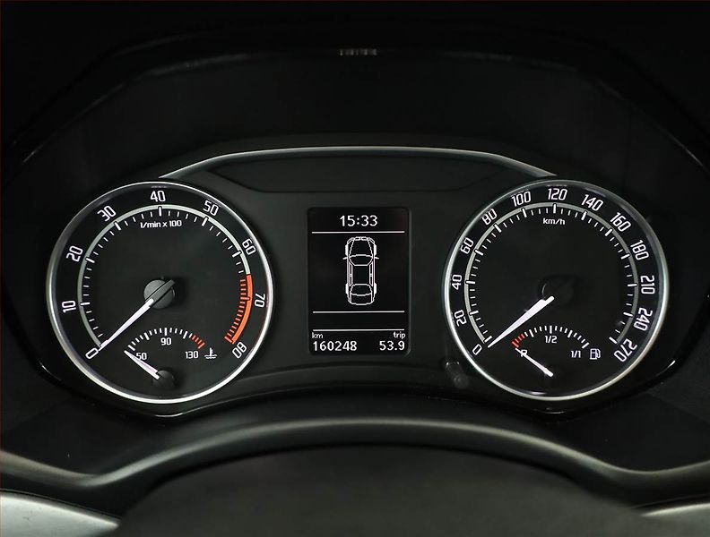 Škoda Octavia (2010) RS 2.0 TSI, Navi, Xenony - fotka 8 z 12