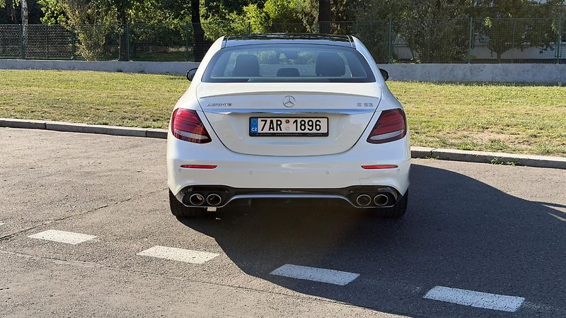 Mercedes-Benz Třídy E (2019) Mercedes-Benz AMG E53 4MATIC - fotka 5 z 21