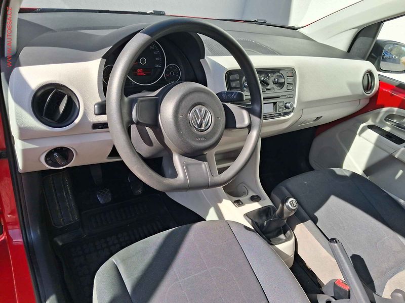 Volkswagen up! (2012) 1.0 MPi, AC, park.asist - fotka 8 z 15