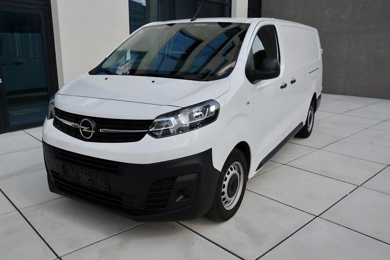 Opel Vivaro COMFORT L3H1 2.8T 1 MAJITEL  - fotka 11 z 36